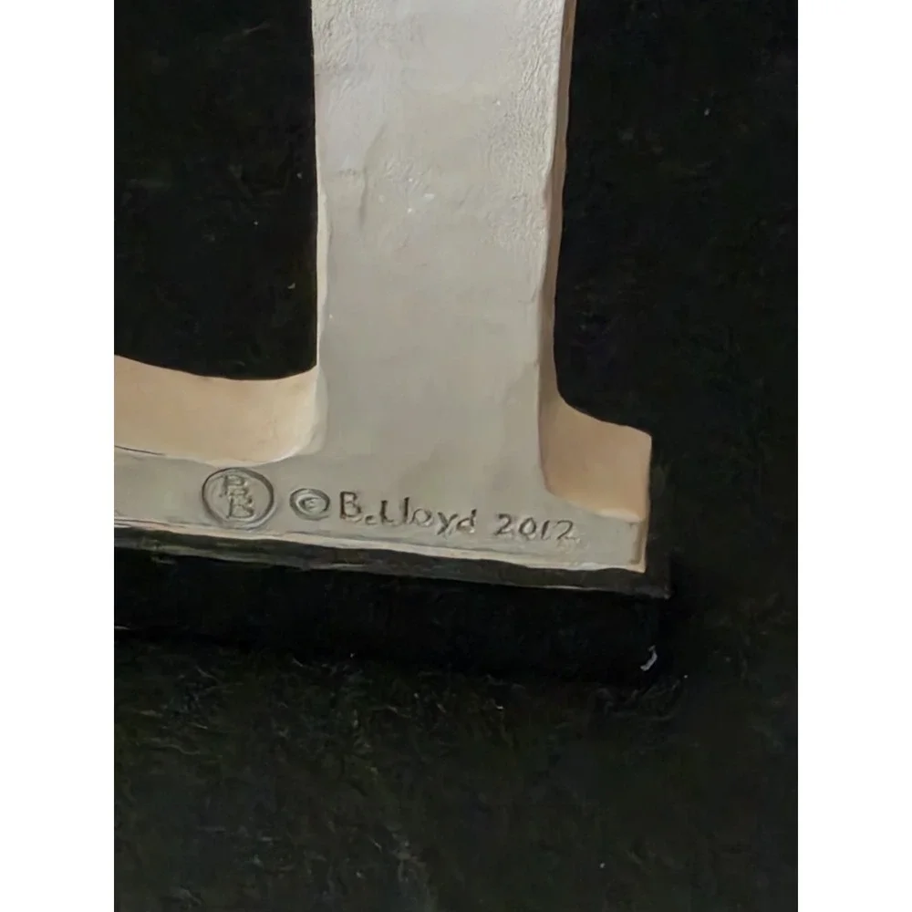 Rustic Tabletop Dign LOVE   With Faith & Hope Signed E. Lloyd 2012